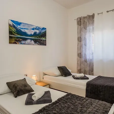 Апартаменты Josip *